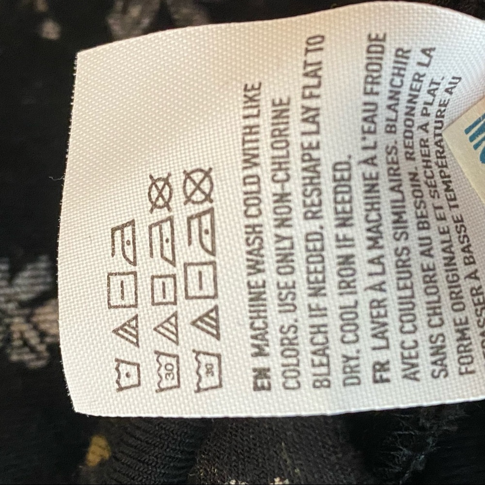 American Eagle Black Floral Cut Out V-Neck Short Sleeve Mini Sundress Dress - Picture 9 of 9